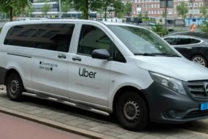 Mumbai Uber Shuttle Service Shut Down as Maharashtra Cracks Down on Unlicensed Bus Operations