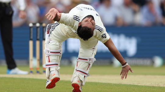 Ravichandran Ashwin’s 1 Bold Message to Rishabh Pant on Front Flip Celebration vs Sunil Gavaskar’s Take