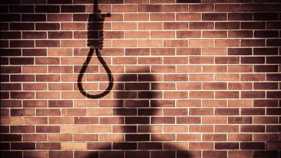Mumbai Builder Dies by Suicide, Citing Harassment by Money Lenders: Police Report