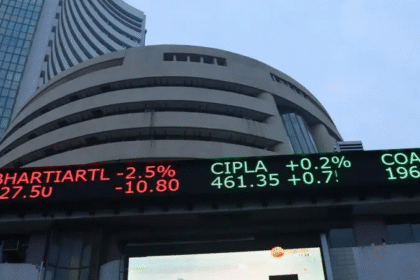 Stock Market Today: Sensex, Nifty Volatile Ahead of Trump’s Tariff Deadline; India-US Trade Deal, IPO Buzz Drive Market Mood