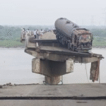 Tragedy in Gujarat: 9 Dead, Multiple Vehicles Plunge Into River After Bridge Collapse in Vadodara
