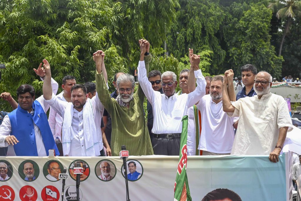 Congress leader Rahul Gandhi, RJD leader Tejashwi Yadav, CPI General Secretary D Raja, CPI (ML) Liberation General Secretary Dipankar Bhattacharya, M.A. Baby, general secretary, CPI(M), and others during the protest march and ‘Bihar bandh’ called by the INDIA bloc in Patna against SIR in Bihar. Photo: PTI