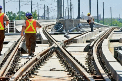 ₹5 Lakh Daily Penalty Pushes Metro Contractors to Airlift Workers – 1,000+ Laborers Rushed via Flights & Trains