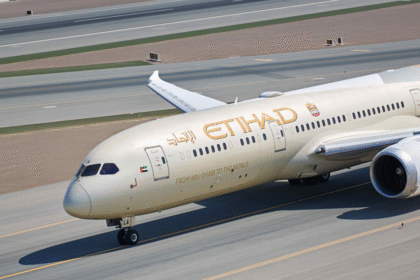 Etihad Urges 787 Pilots to Check Fuel Control Switches After Safety Alert—Mandatory Inspections Ordered for Over 50 Boeing Aircraft
