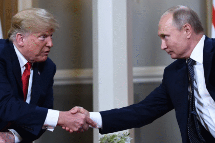Donald Trump Slams Putin Over Ukraine Ceasefire Talks: “I’m Not Done With Him” | 5 Key Takeaways from His Fiery Statement 🇺🇸