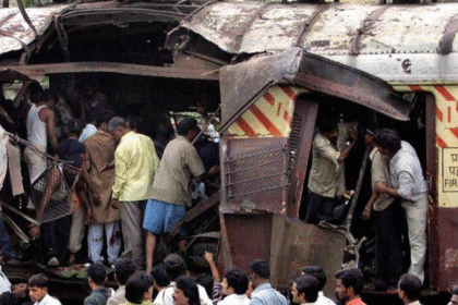 Shocking Twist: All 12 Convicts Acquitted in 2006 Mumbai Train Blasts Case That Killed 189 People | After 19 Years