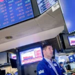 US Stock Market Slumps as Tech Giants Trigger Major Sell-Off