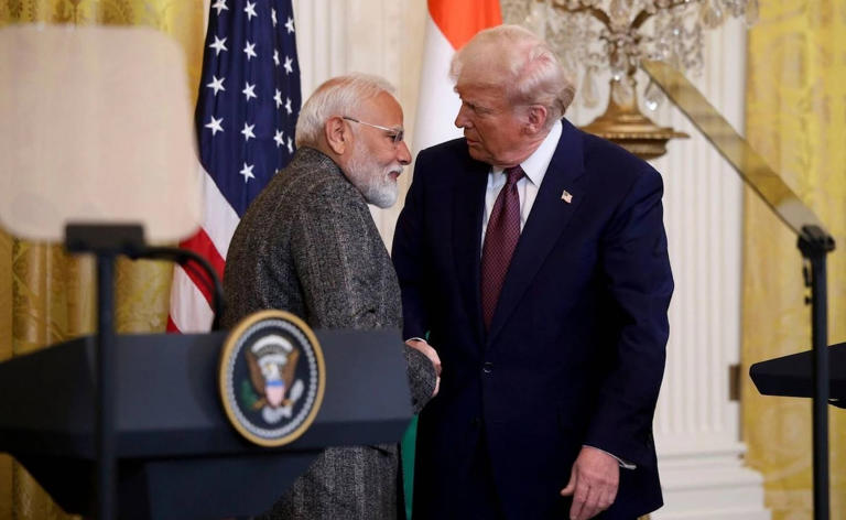 Trump Hints at 20–25% Tariff on Indian Goods — Final Decision Pending | US-India Trade Tensions Escalate
