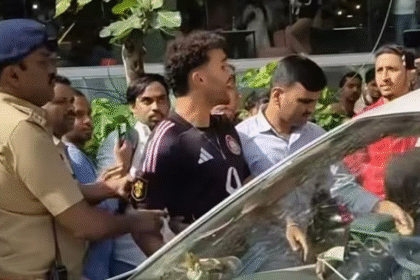 Influencer Frenzy on Bengaluru’s Church Street: German Creator Younes Zarou (20M Followers) Detained by Police Amid Massive Crowd Chaos