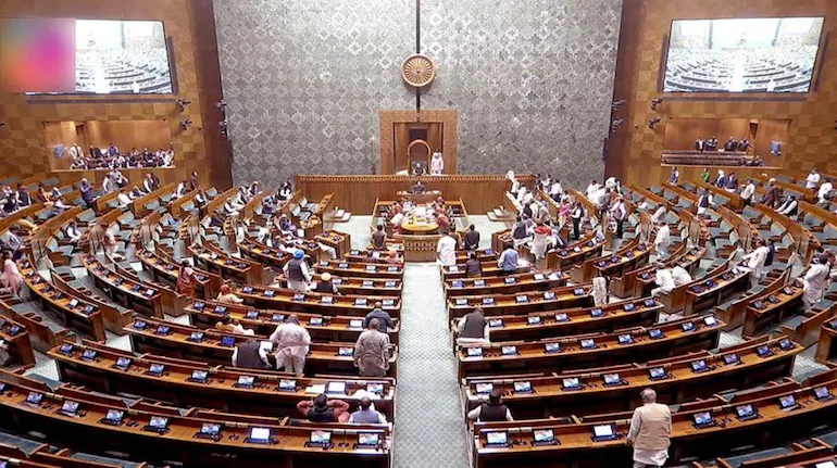 Government Withdraws First Version of Income Tax Bill 2025 – Official Sources
