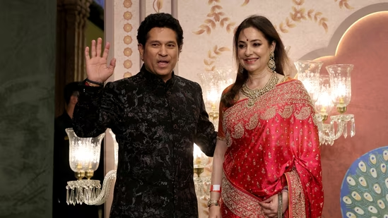Anjali Tendulkar Buys 391 Sq Ft Flat in Virar Near Mumbai for ₹32 Lakh — Sachin Tendulkar’s Wife Makes Smart Investment in 2025