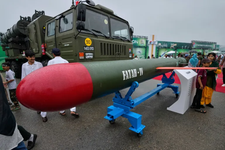 Pakistan publicly displayed its Fatah-4 missile on the eve of the country’s 78th Independence Day on August 14, 2025, in Islamabad
