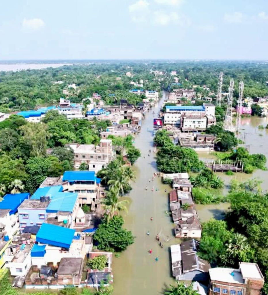 An aerial view of flooded villages in Ghatal subdivision.