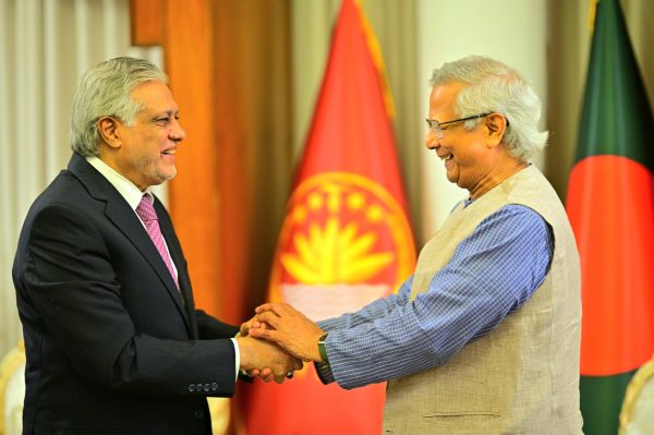 Pakistan Bangladesh relations why Islamabad is mending ties in 2025