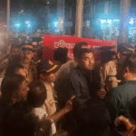 Elphinstone Bridge Closure Sparks Protest: 100+ Residents Vow Not to Leave, Block Authorities’ Plan