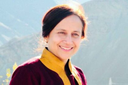 Wife Gitanjali Angmo Defends Sonam Wangchuk Amid ‘Vishwaguru’ Smear Campaign