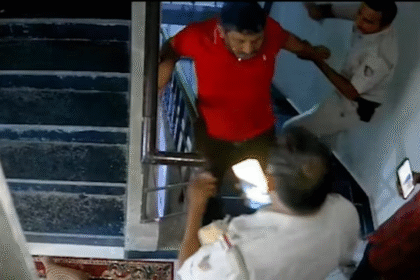 Delhi Drama: Drunk Man Refuses to Pay for Food Delivery, 2 Cops Rush to Intervene in Viral Incident