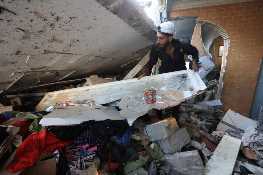 Israeli Airstrikes Kill 3 Palestinians in Gaza Amid Fragile Truce Tensions