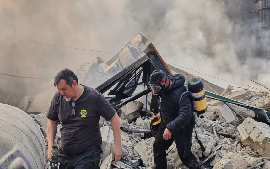 Breaking: Hezbollah Strikes Tel Aviv With 15+ Missiles; Israel Warns Iranian Commanders in Lebanon of ‘Severe Consequences