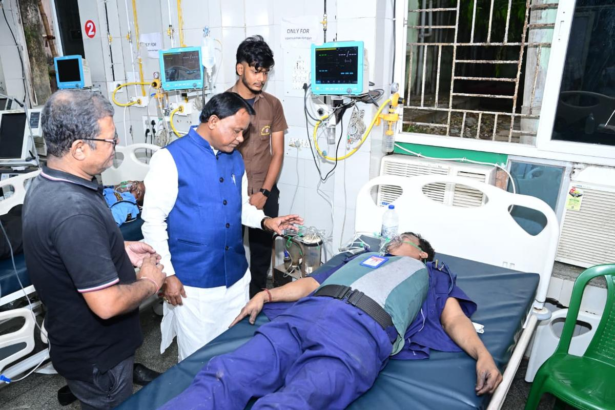 10 Patients Dead in Shocking Fire at SCB Medical College Hospital, Cuttack – Major Tragedy Unfolds