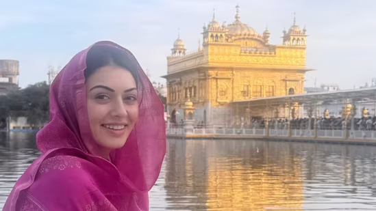 After 1 Divorce, Hansika Motwani Seeks Blessings at Golden Temple: ‘Held by Him, Always’