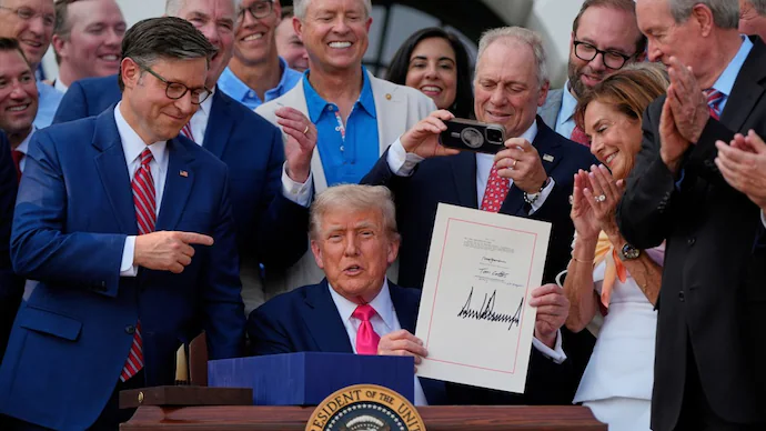 Historic Move: Trump’s Signature on US Currency – 7 Shocking Changes You Must Know