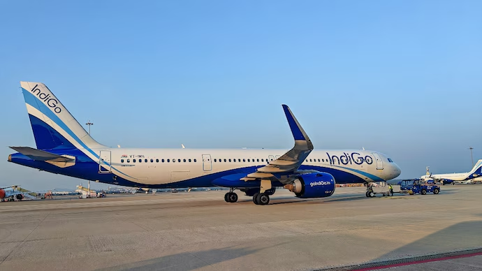 Mid-Air Scare: IndiGo Flight Makes Emergency Landing in Delhi After 1 Engine Failure